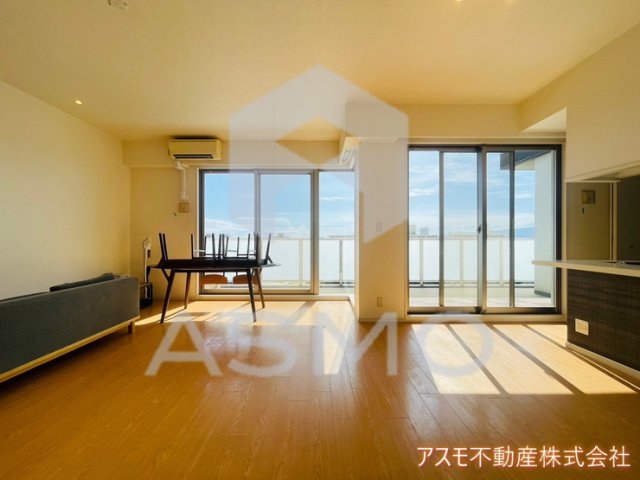 居室・リビング　※同物件　別間取り　参考写真