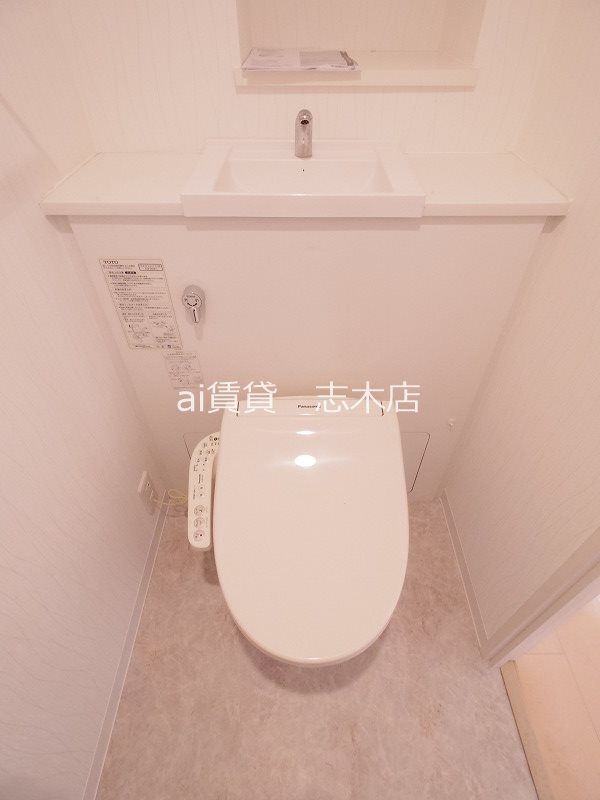 トイレ　※別号室写真