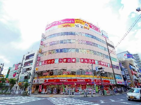ドラックストア　トモズ志木店（ドラッグストア）まで727m