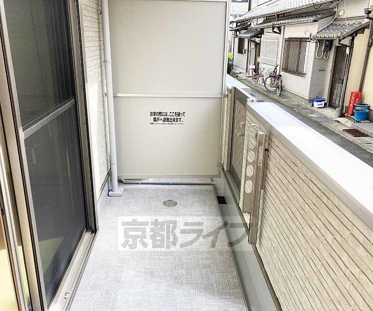 バルコニー　洗濯物たくさん干せます