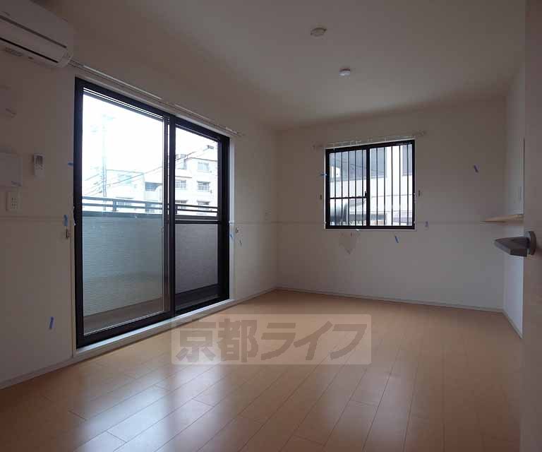 居室・リビング　１２．３帖のリビングです。