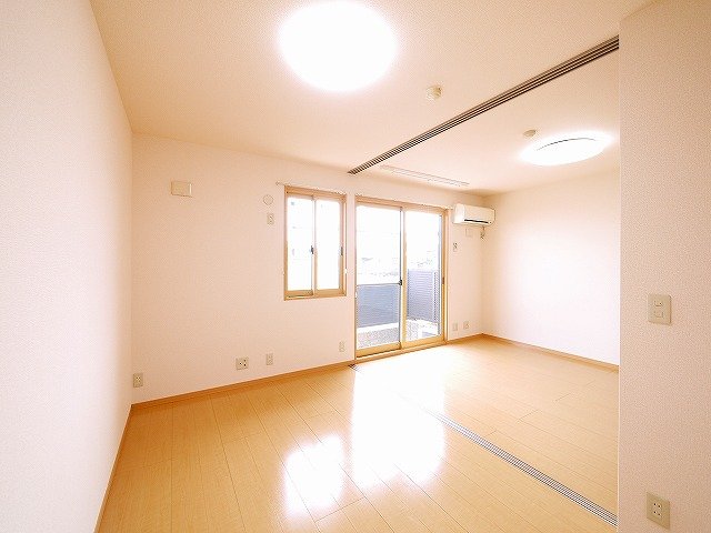 その他部屋・スペース　日当たりの良いお部屋です