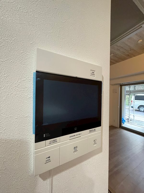 セキュリティ　※別号室の参考写真になります。