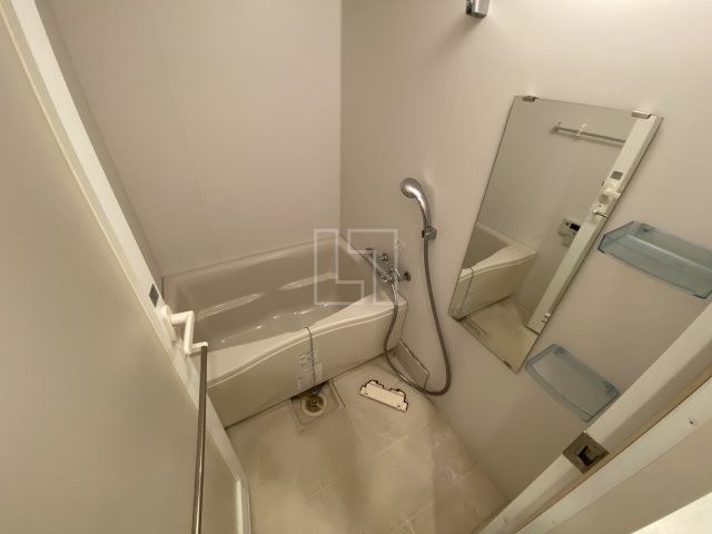 バス・シャワールーム　QCフラット北堀江（キューシーフラット北堀江） 浴室