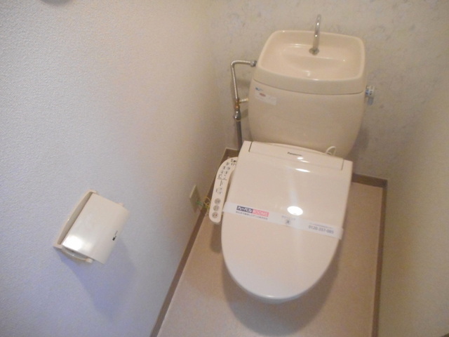 トイレ　ウォシュレット完備のトイレ