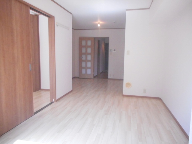 居室・リビング　ゆったりリビング１２帖