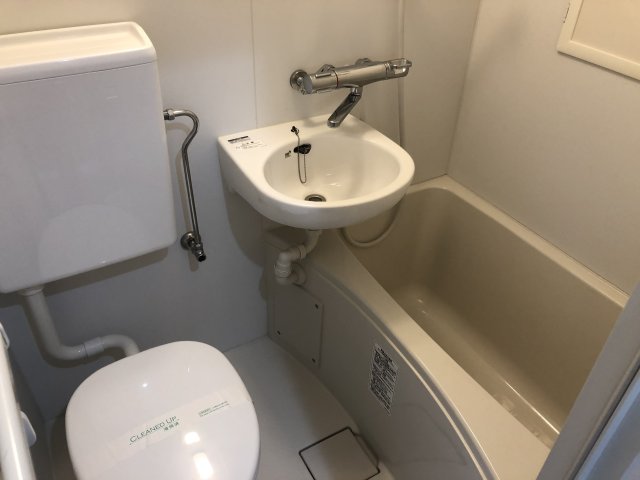 バス・シャワールーム　日々の暮らしに欠かせないお風呂です