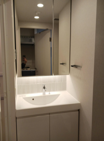 洗面設備　別タイプ部屋　参考写真です