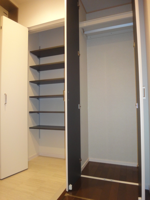 玄関　★玄関収納＆シューズインクローク★
