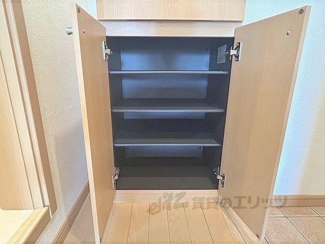 収納　下駄箱