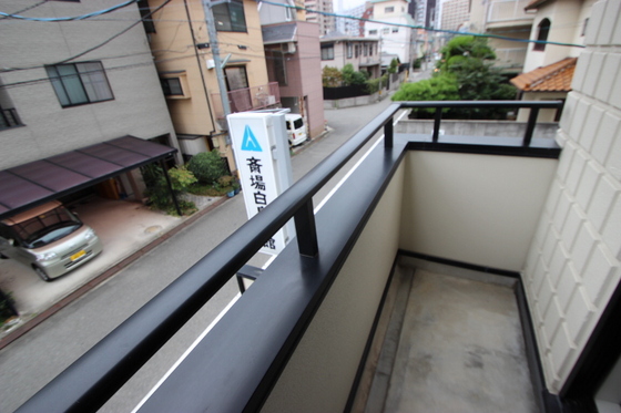 バルコニー　※別部屋の写真です