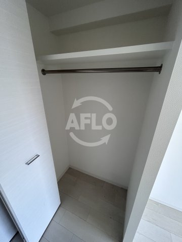 収納　オーキッドレジデンス新大阪　クローゼット