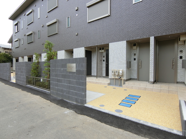 エントランス　物件入口