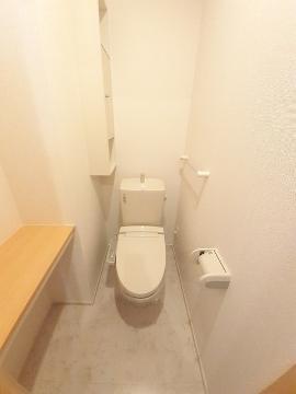 トイレ　シャワー付トイレ