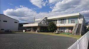 幼稚園・保育園　うど東こども園（幼稚園・保育園）まで254m