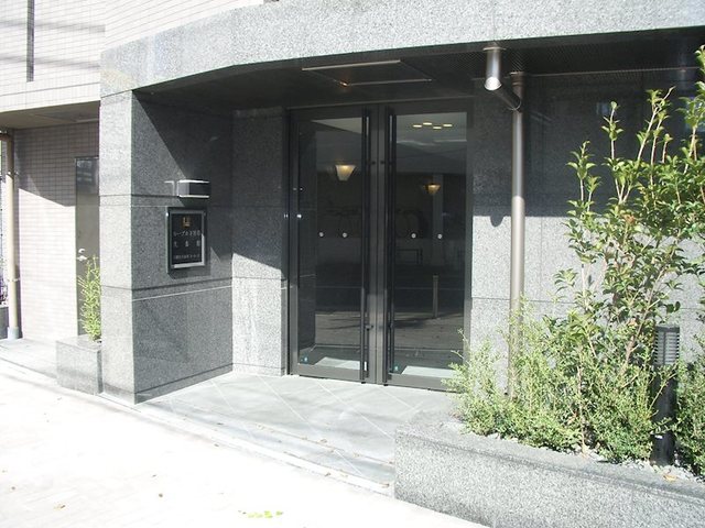 エントランス　エントランス