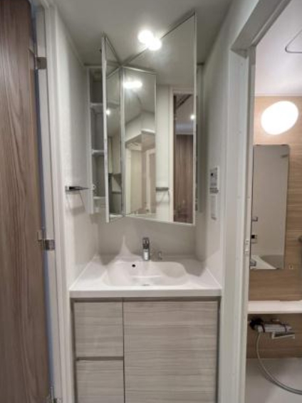 洗面設備　☆嬉しい独立洗面台☆