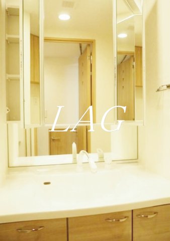 洗面設備　洗面台です。