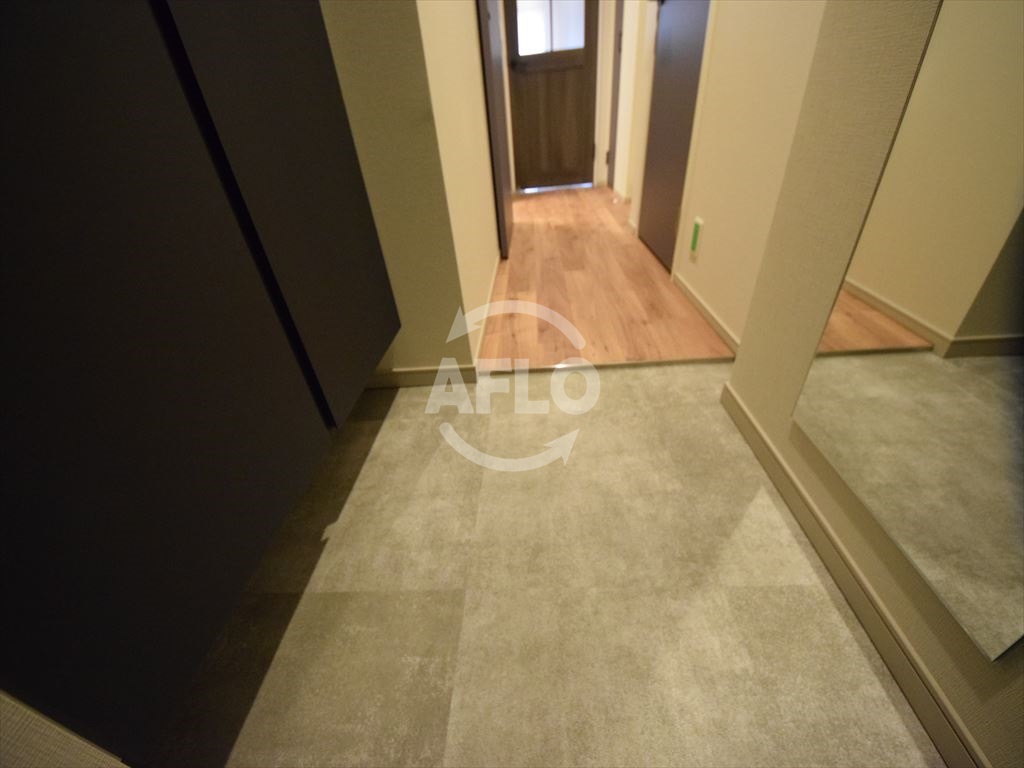 玄関　コンフォリア北堀江一丁目　玄関スペース