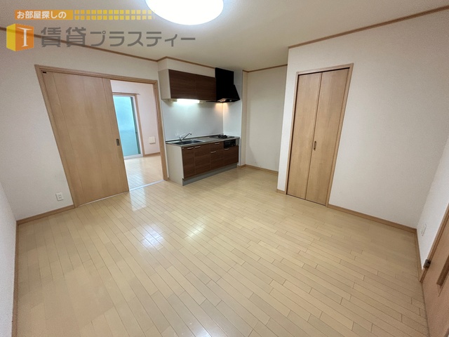 居室・リビング　１０帖の広々空間