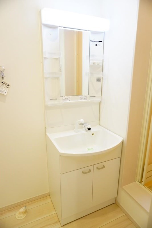 洗面設備　独立洗面化粧台あり