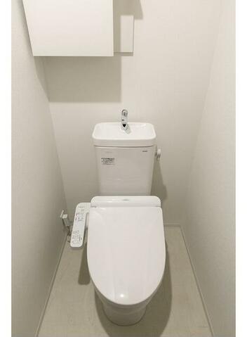 トイレ　嬉しい温水洗浄便座付き♪