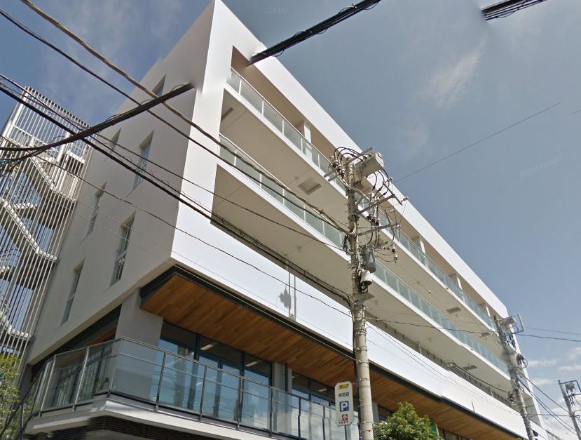 役所　茅ヶ崎市役所辻堂駅前出張所（役所）まで922m