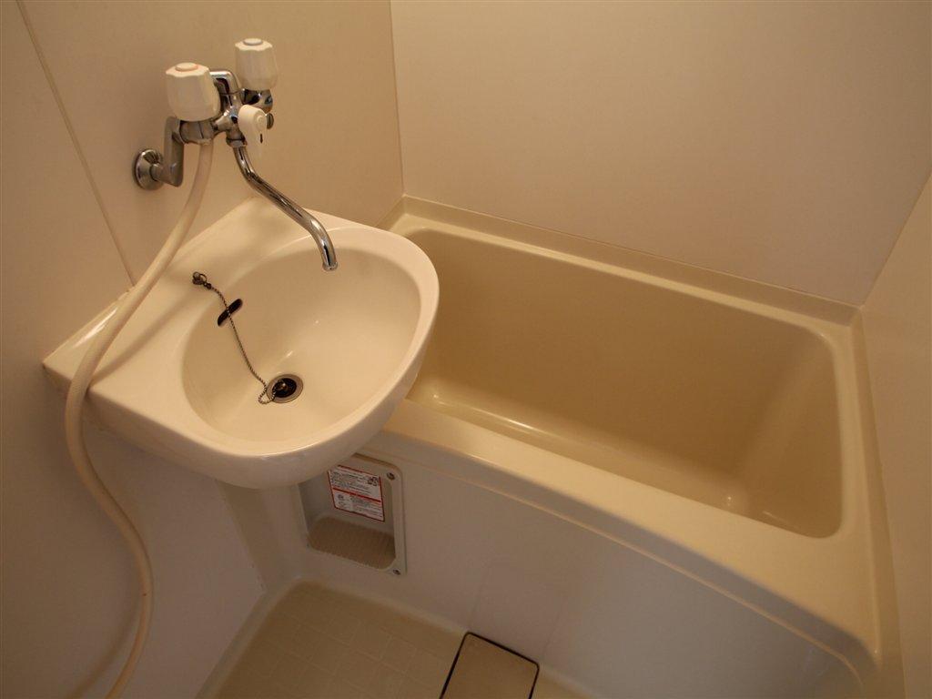 バス・シャワールーム　ゆったりバスタイム♪