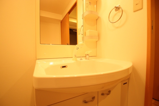 洗面設備　※別室の参考写真の為、現況優先です。