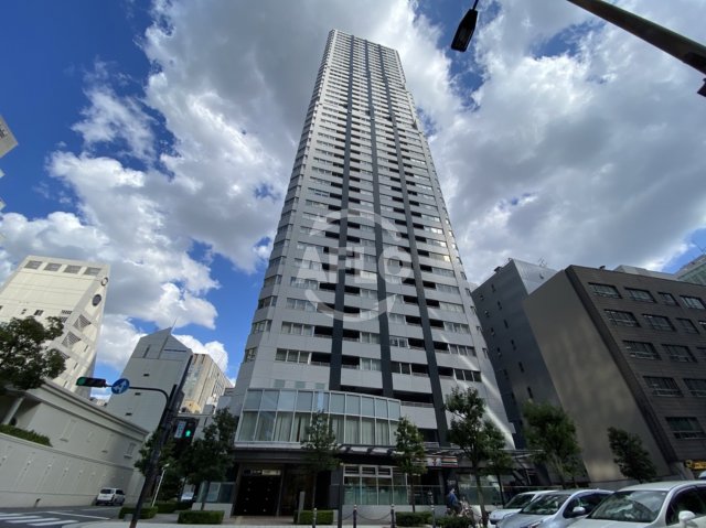 建物外観　ディーグラフォート大阪NYタワー肥後橋　外観