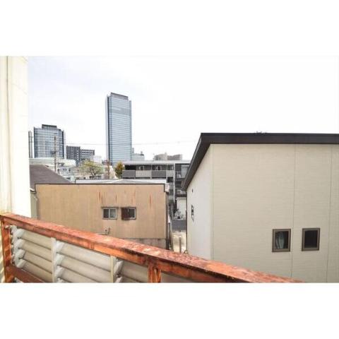 バルコニー　ベランダ