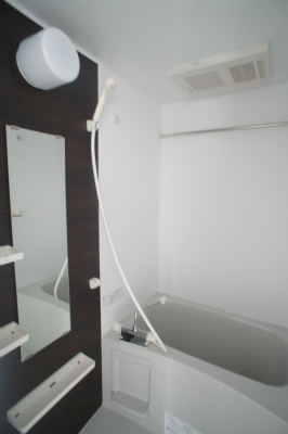 バス・シャワールーム　日々の疲れを癒すお風呂付です