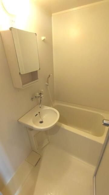 洗面設備　※別部屋参考写真