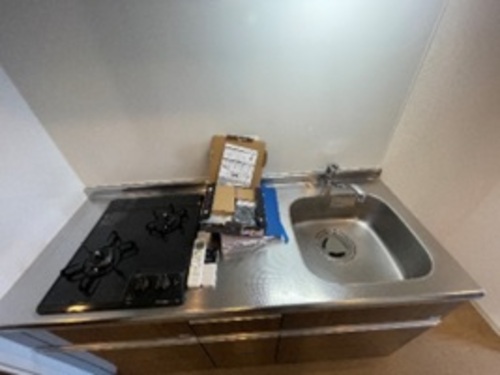 キッチン　キッチン　※同タイプの部屋のお写真です