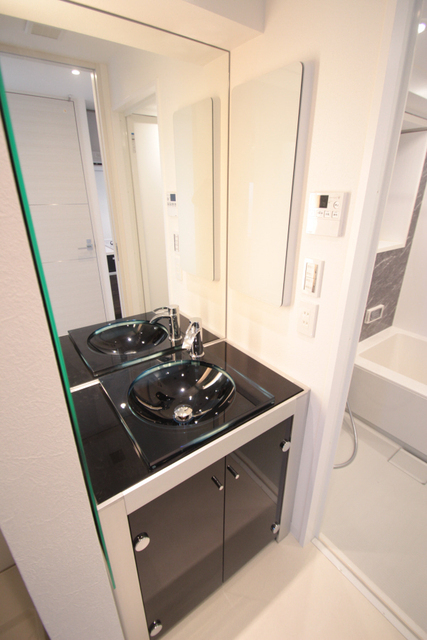 洗面設備　同間取の別室参考写真です。