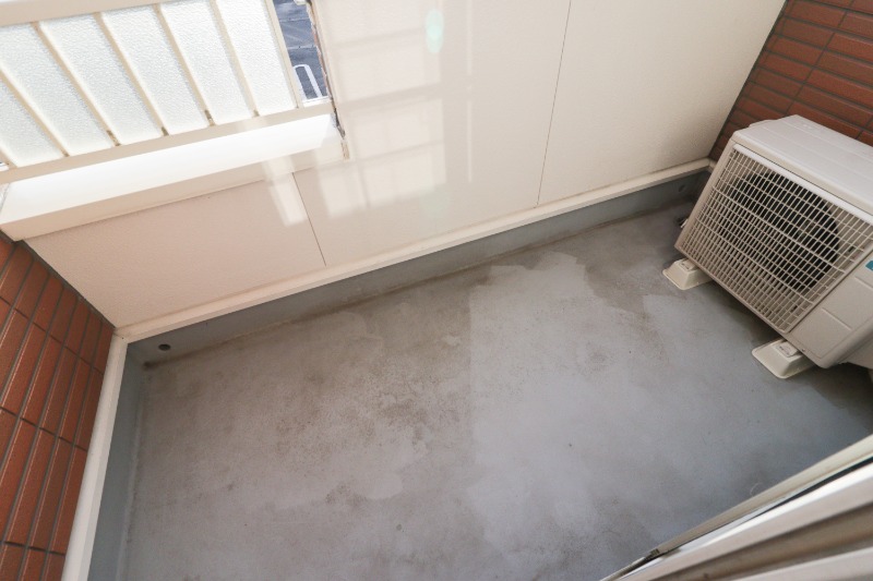 バルコニー　図面と現状に相違がある場合には現状を優先