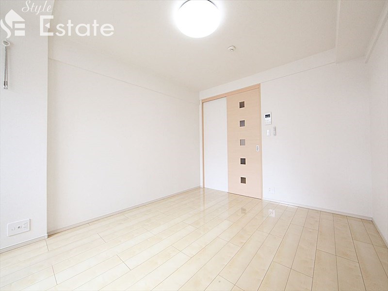 居室・リビング　内装