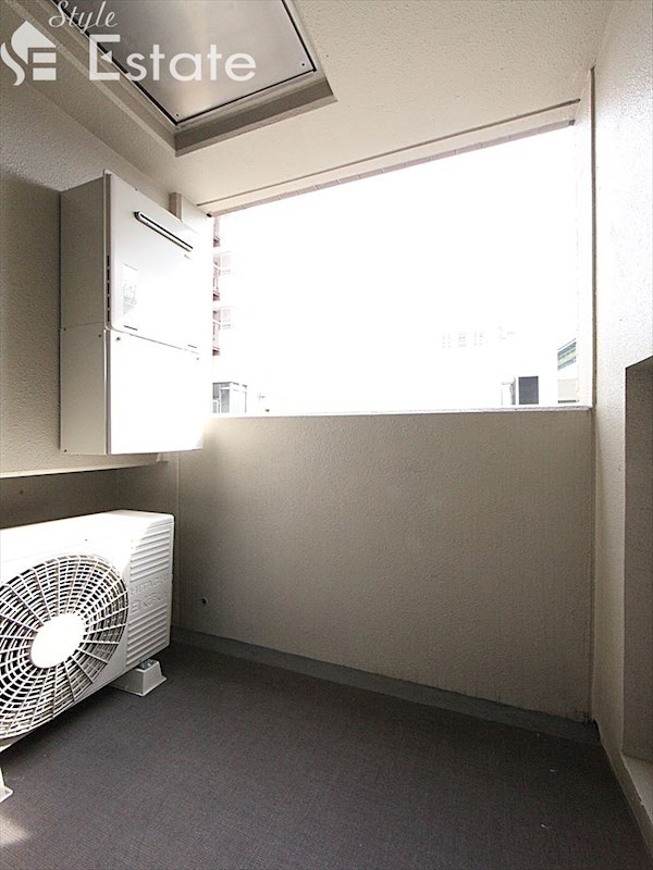 バルコニー　バルコニー