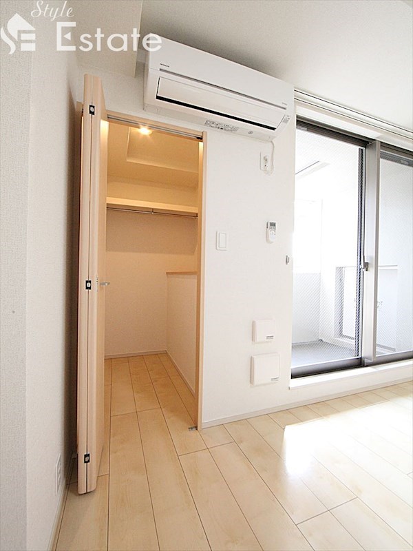 収納　クローゼット