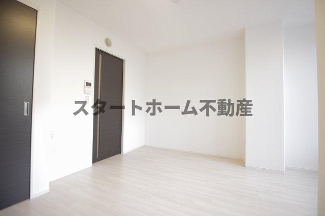 その他部屋・スペース　落ち着いて過ごせるお部屋なので、寝室にいかがでしょうか