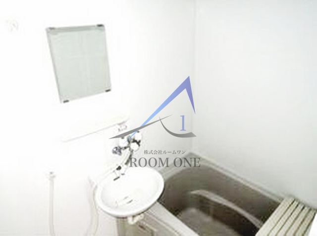 バス・シャワールーム　お風呂です。