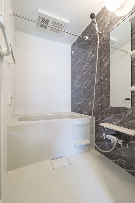 バス・シャワールーム　図面と現状に相違がある場合には現状を優先