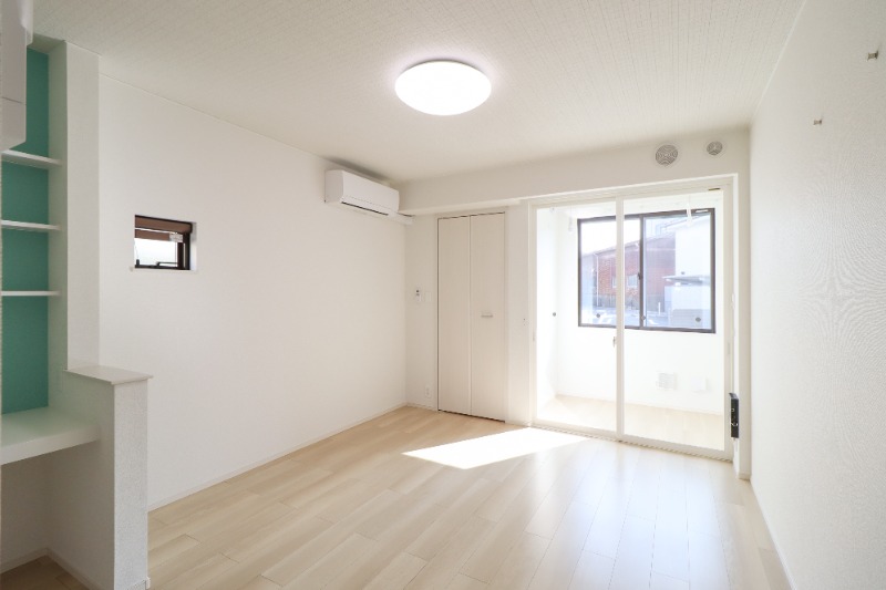 居室・リビング　図面と現状に相違がある場合には現状を優先