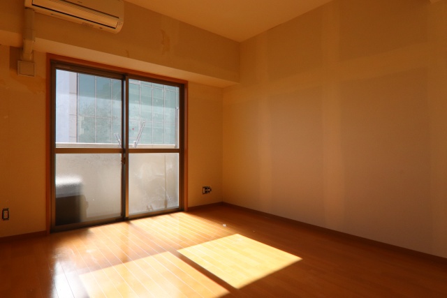 居室・リビング　※別室の参考写真の為、現況優先です。