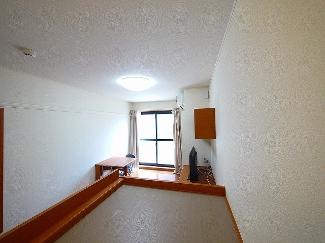 居室・リビング　スタンダードな洋室です