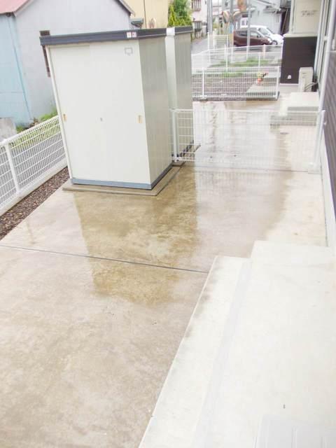 バルコニー　テラス