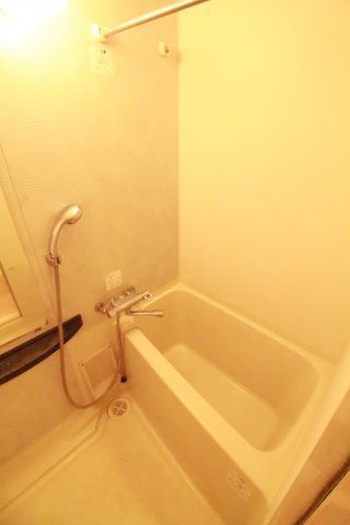 バス・シャワールーム　（別タイプ参考写真）ARTESSIMO LINK ROSSO