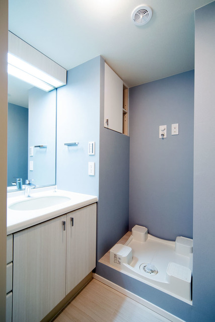 洗面設備　※写真は同タイプ住戸です。