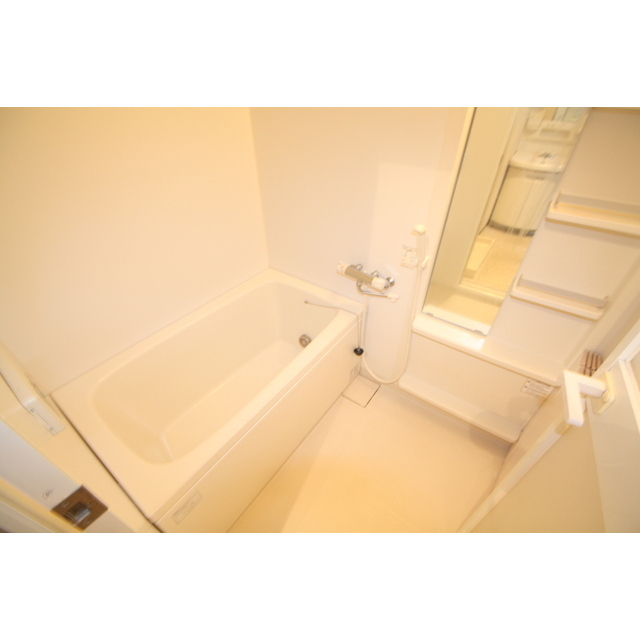 バス・シャワールーム　追焚き機能付