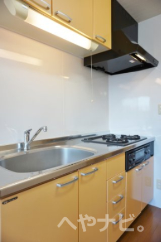 キッチン　★システムキッチン ※別号室反転イメージ